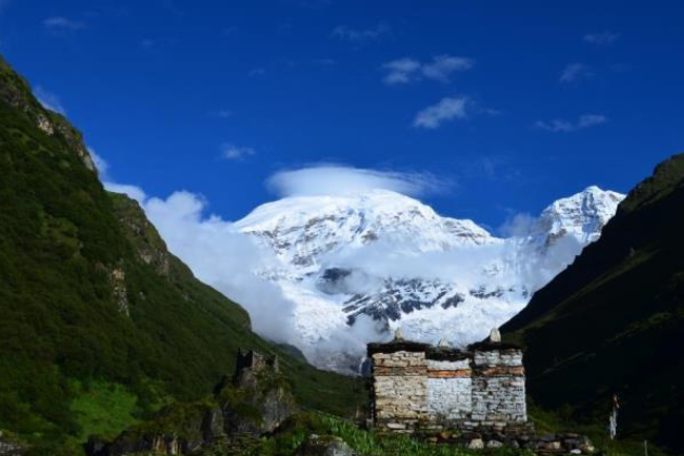 Jomolhari Trek